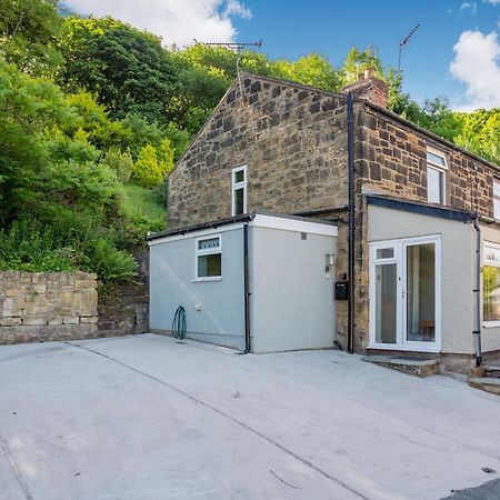 27 Green Road Wrexham Exterior photo