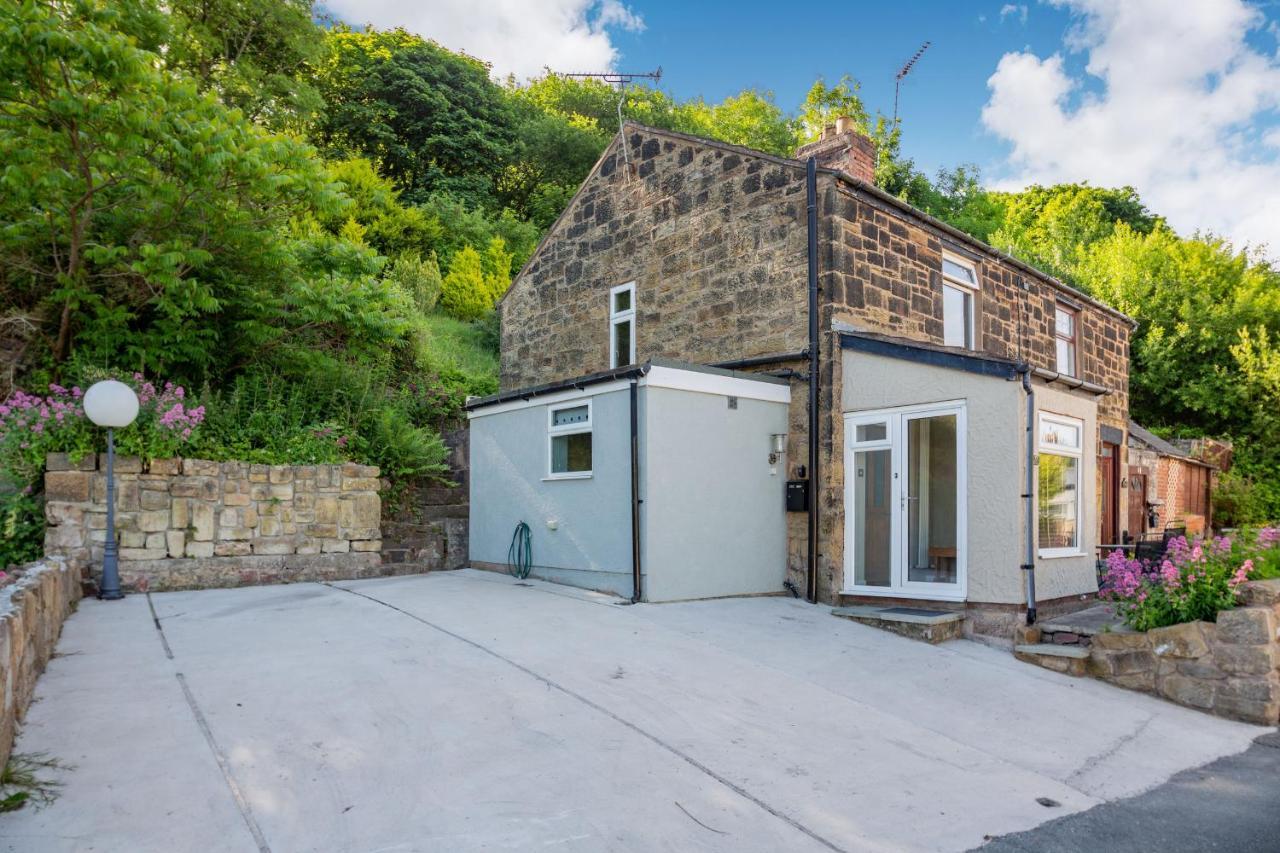 27 Green Road Wrexham Exterior photo